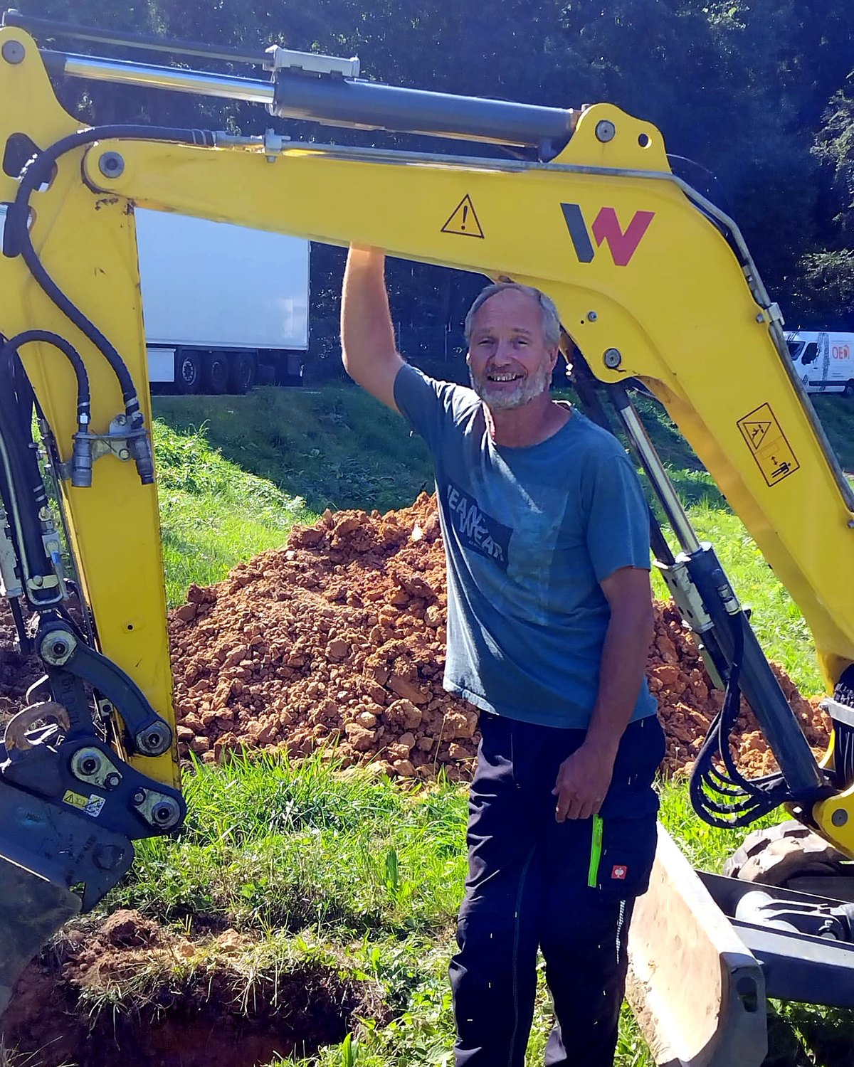 Thomas Oed, Partner von Hubis Bagger-Service mit 30 Jahren Tief- und Straßenbau